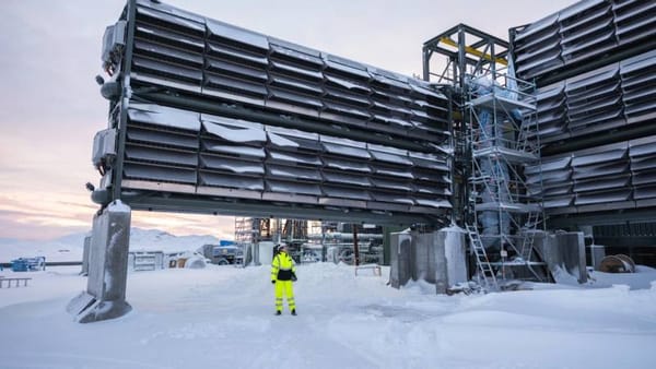 💨В Исландии запущено крупнейшее предприятие по удалению углекислого газа из атмосферы.